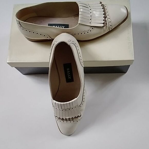 VTG,Bally Paula Cream Calf M  MADE IN ITALY - Picture 4 of 14